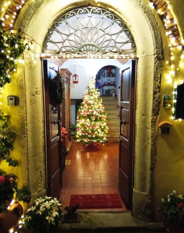 La Bellana Apartment Guardistallo Luaran gambar