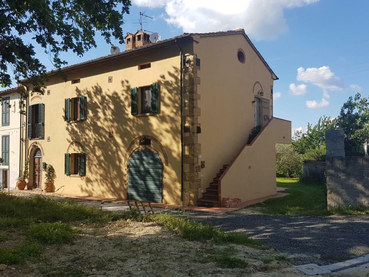 La Bellana Apartment Guardistallo Luaran gambar